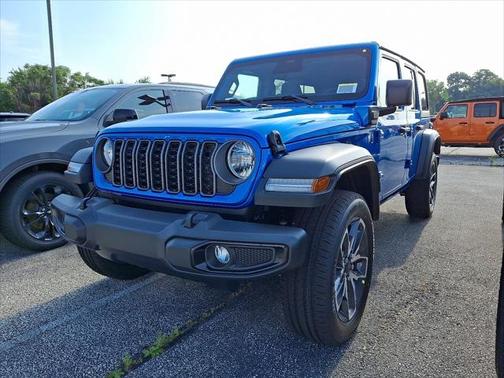 2025 Jeep Wrangler 4xe Sport