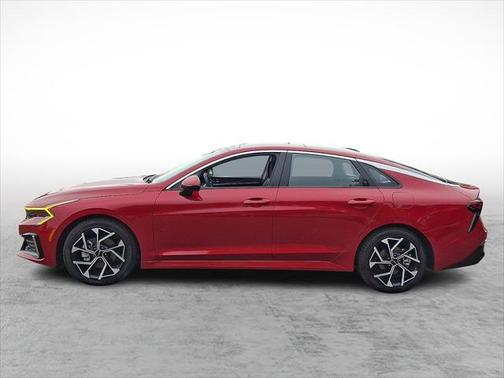 2025 Kia K5 EX