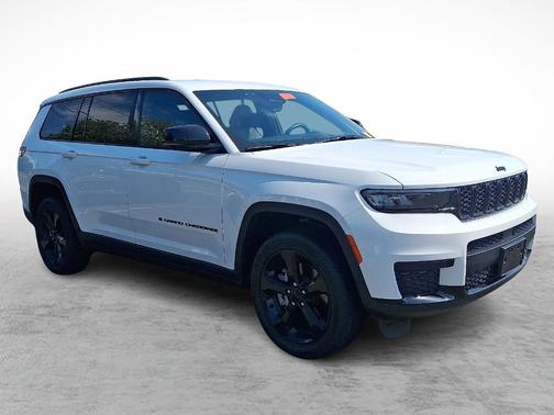 2022 Jeep Grand Cherokee L Laredo