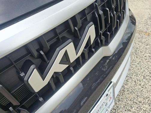 2025 Kia Telluride LX
