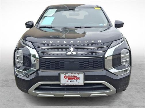 2022 Mitsubishi Outlander Black Edition