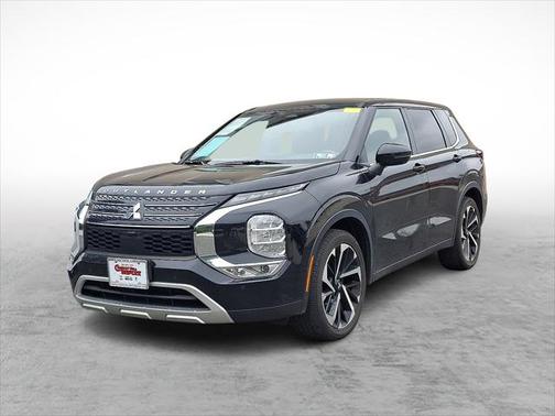 2022 Mitsubishi Outlander Black Edition