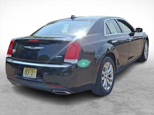 2019 Chrysler 300 Limited