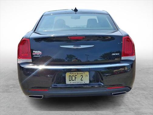 2019 Chrysler 300 Limited