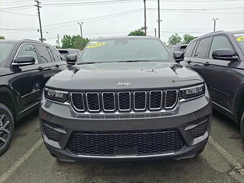2025 Jeep Grand Cherokee Laredo X