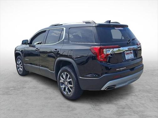 2022 GMC Acadia SLT