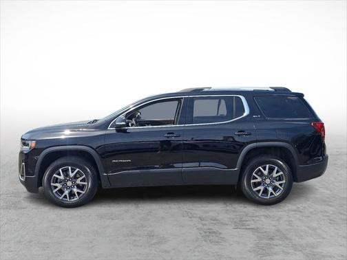 2022 GMC Acadia SLT