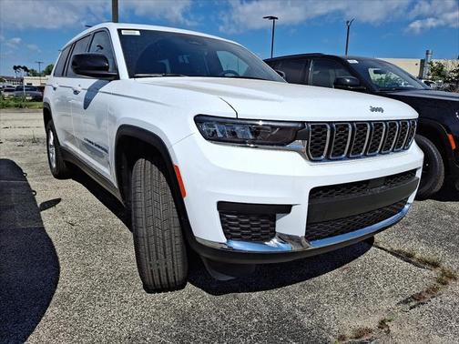 2025 Jeep Grand Cherokee L Laredo