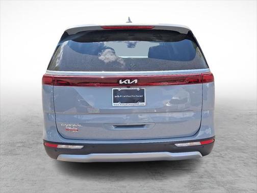 2024 Kia Carnival EX