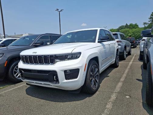 2025 Jeep Grand Cherokee Overland