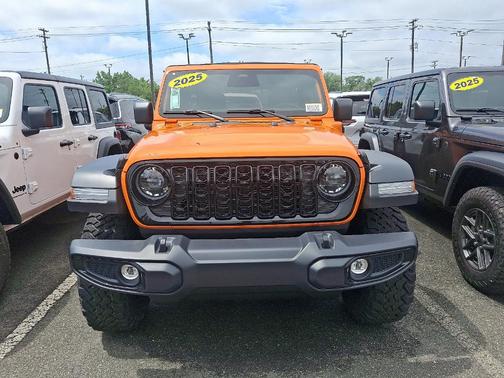 2025 Jeep Wrangler 4xe Sport