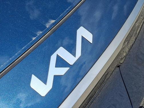 2025 Kia Niro EV Wind