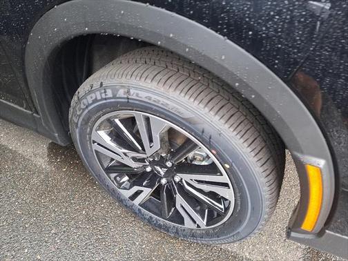 2025 Mitsubishi Eclipse Cross SE