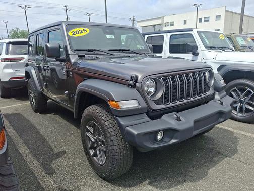 2025 Jeep Wrangler Sport