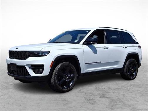 2022 Jeep Grand Cherokee Altitude