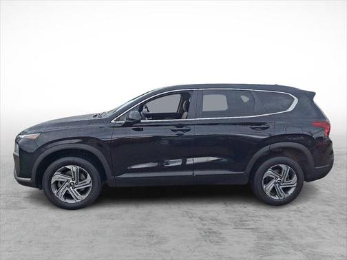 2022 Hyundai SANTA FE SE