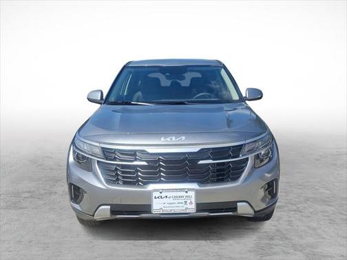 2025 Kia Seltos LX