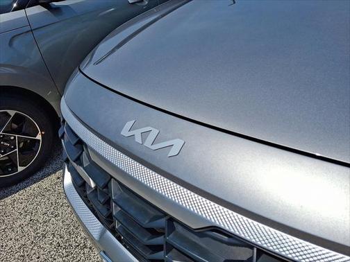 2025 Kia Seltos LX