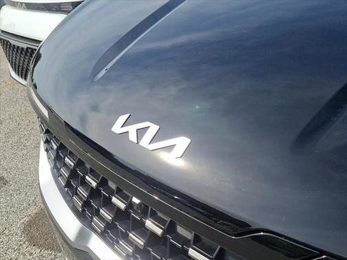 2025 Kia Carnival Hybrid SX