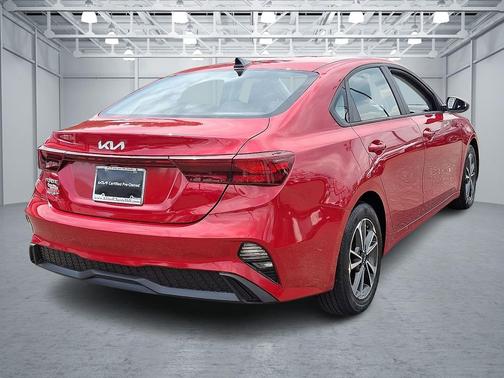 2022 Kia Forte LXS