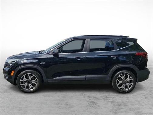 2022 Kia Seltos EX