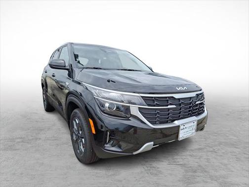 2025 Kia Seltos LX
