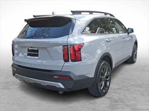2022 Kia Sorento X-Line EX