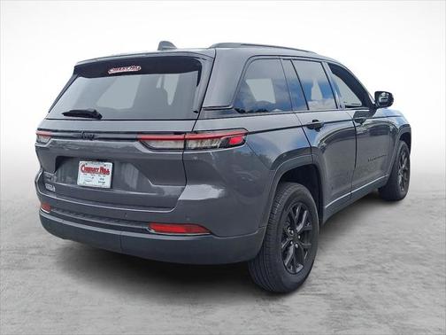2024 Jeep Grand Cherokee Laredo