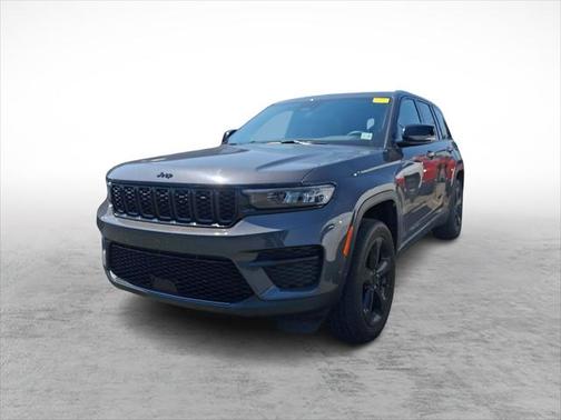2023 Jeep Grand Cherokee Altitude