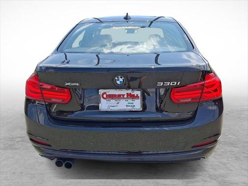 2018 BMW 330 i xDrive