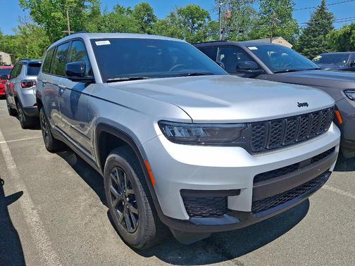 2025 Jeep Grand Cherokee L Laredo