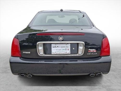 2004 Cadillac DeVille
