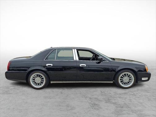 2004 Cadillac DeVille