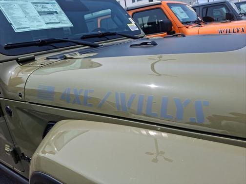2025 Jeep Wrangler 4xe Sport