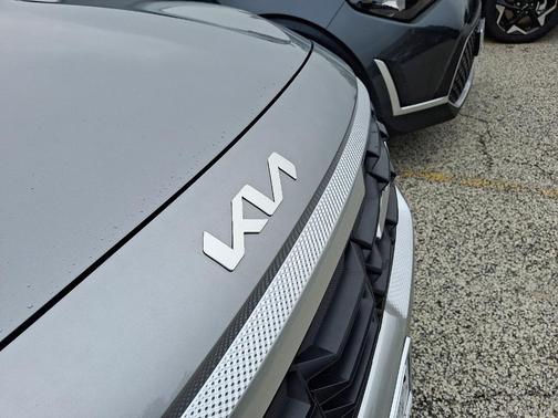 2025 Kia Seltos LX