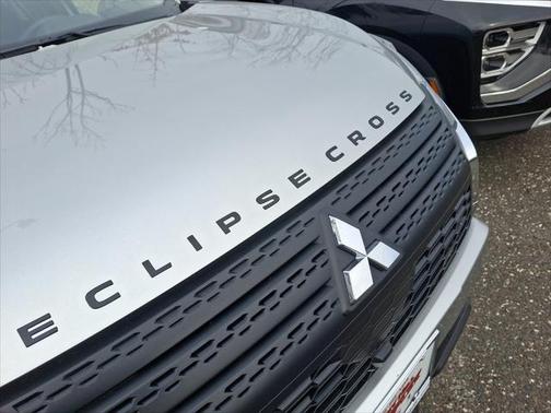 2025 Mitsubishi Eclipse Cross LE