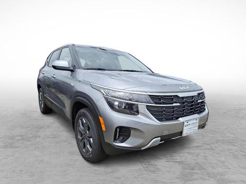 2025 Kia Seltos LX