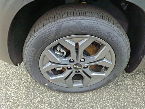 2025 Kia Seltos LX