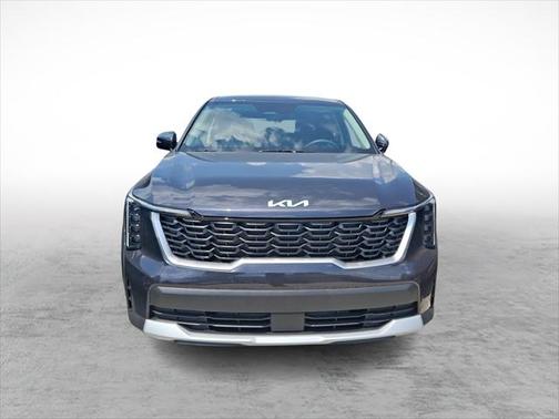 2025 Kia Sorento LX
