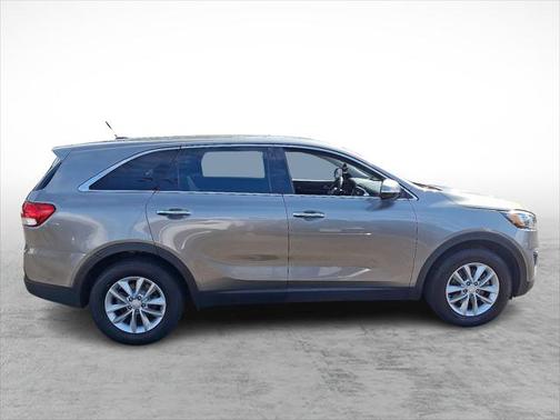 2018 Kia Sorento L