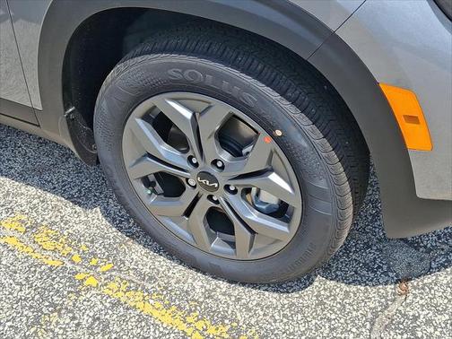2025 Kia Seltos LX
