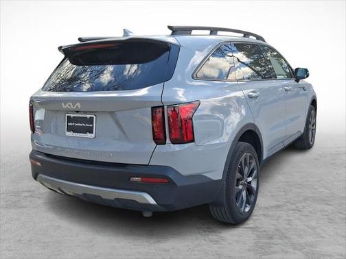2022 Kia Sorento X-Line EX