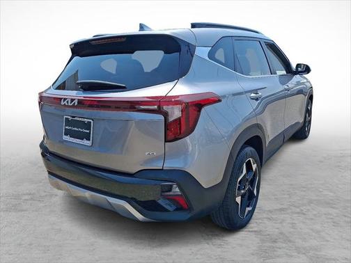 2024 Kia Seltos EX