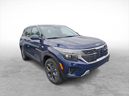 2025 Kia Seltos LX