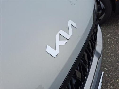 2025 Kia Carnival Hybrid EX