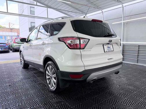 White Platinum Tri-Coat Metallic 2018 Ford Escape Titanium