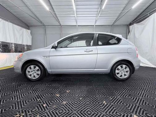 2010 Hyundai Accent GS