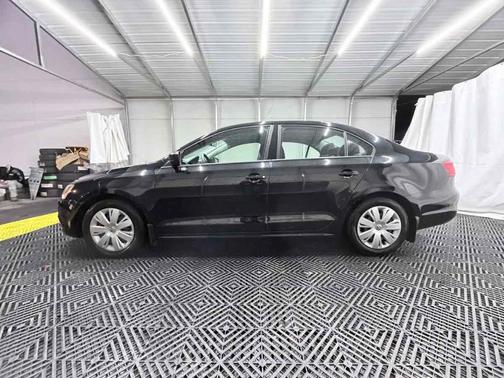 2012 Volkswagen Jetta Base