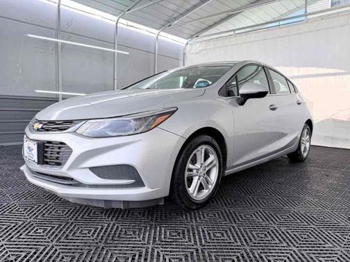 Silver Ice Metallic 2016 Chevrolet Cruze LT Automatic