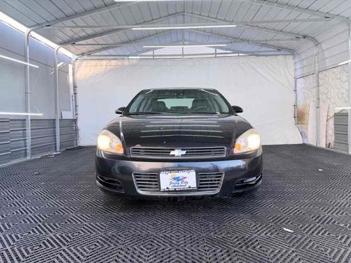 Black 2006 Chevrolet Impala Police